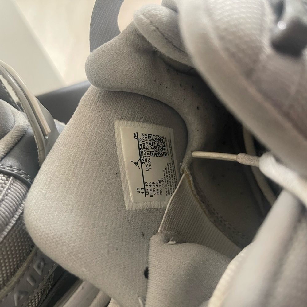 JORDAN 11’s - Picture 10 of 10